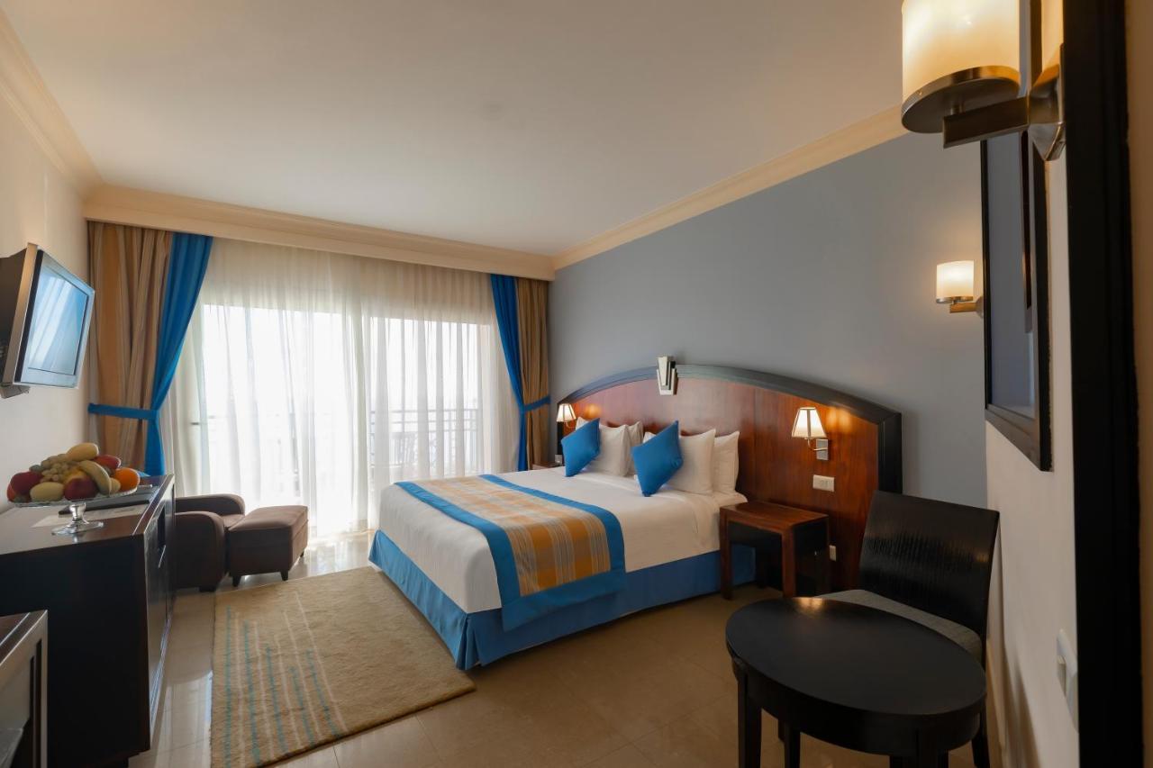 สเตลลา ดี มาเร บีช โฮเทล แอนด์ สปา Hotel ชาร์มเอลชีค ภายนอก รูปภาพ A room at the hotel