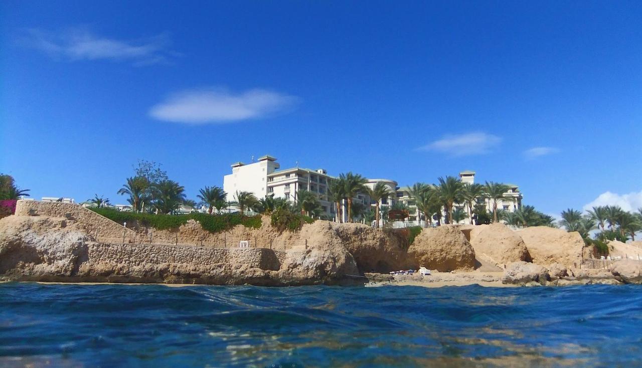 สเตลลา ดี มาเร บีช โฮเทล แอนด์ สปา Hotel ชาร์มเอลชีค ภายนอก รูปภาพ View of the resort from the sea