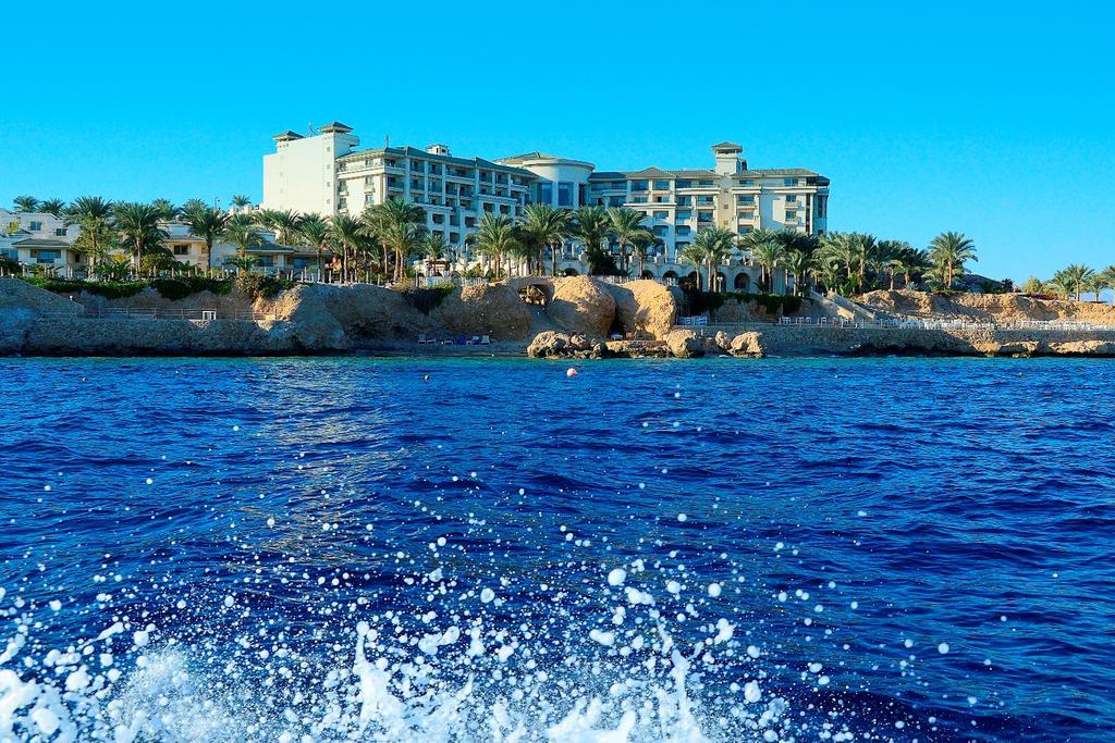 สเตลลา ดี มาเร บีช โฮเทล แอนด์ สปา Hotel ชาร์มเอลชีค ภายนอก รูปภาพ View of the hotel from the sea