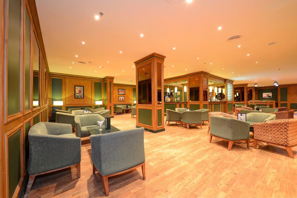 สเตลลา ดี มาเร บีช โฮเทล แอนด์ สปา Hotel ชาร์มเอลชีค ภายนอก รูปภาพ The lounge at the airport